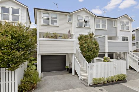 Photo of property in 49 Arcus Way, Hataitai, Wellington, 6021