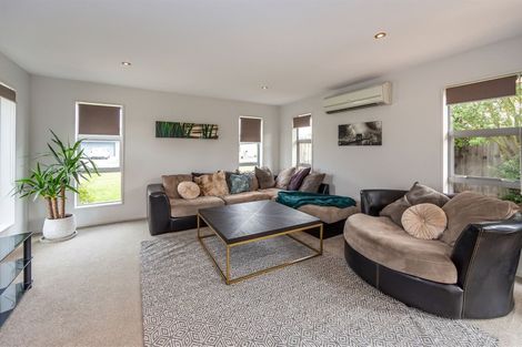 Photo of property in 6 James Drive, Woodend, 7610