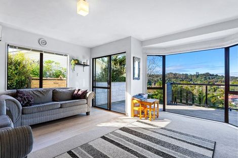 Photo of property in 45 Stillwater Crescent, Stillwater, Silverdale, 0993