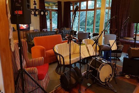 Photo of property in 50b Budleigh Street, Frankleigh Park, New Plymouth, 4310