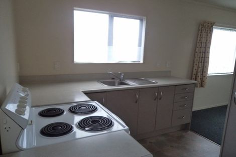 Photo of property in 7a Ross Crescent, Orewa, 0931