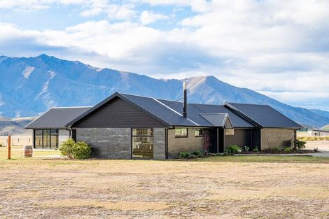 Photo of property in 23 Hardacre Place, Omarama, 9412