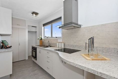 Photo of property in 12f Radnor Street, Hamilton Central, Hamilton, 3204