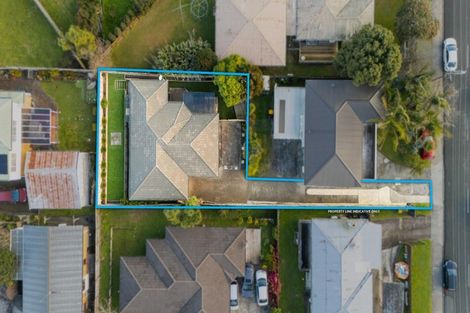 Photo of property in 72a Farquhar Road, Glendene, Auckland, 0602