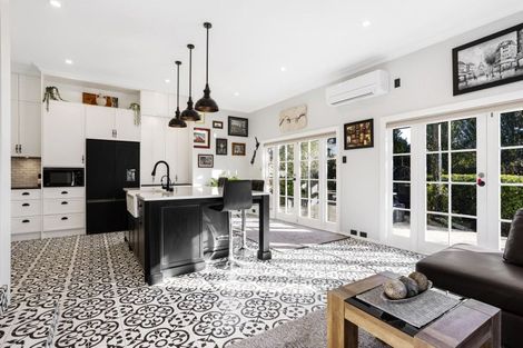 Photo of property in 23 Wilson Avenue, Saint Clair, Dunedin, 9012
