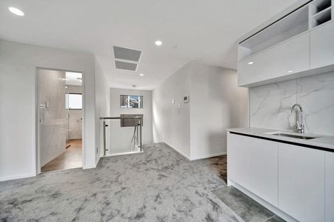 Photo of property in 1 Verdant View Avenue, Flat Bush, Auckland, 2019