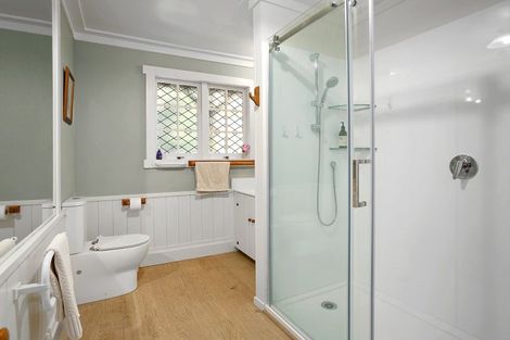 Photo of property in 261 Shakespeare Street, Leamington, Cambridge, 3432