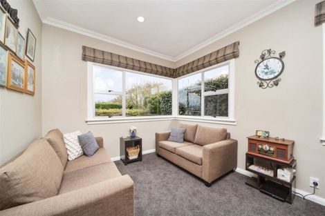 Photo of property in 14 Disraeli Street, Hawera, 4610