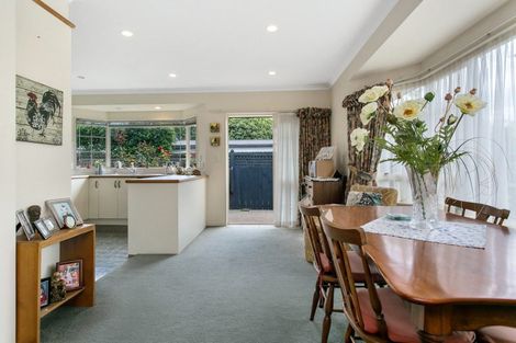 Photo of property in 58 Princes Street, Cambridge, 3434