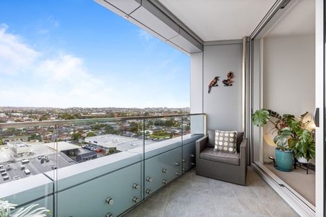 Photo of property in 915/11 Tamariki Avenue, Kelston, Auckland, 0602