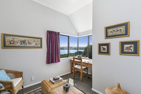 Photo of property in 5 The Crowsnest, Whitby, Porirua, 5024