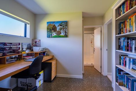 Photo of property in 7 Ocean Vista Lane, Paraparaumu, 5032