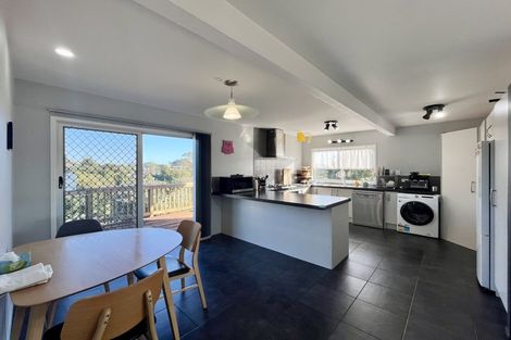 Photo of property in 158 Verbena Road, Birkdale, Auckland, 0626