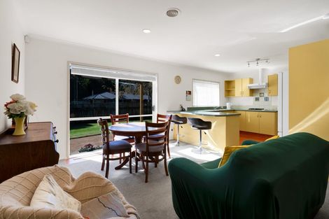 Photo of property in 12 Davies Road, Hurdon, New Plymouth, 4310