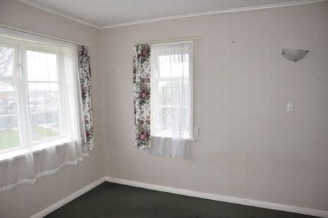 Photo of property in 413 Tay Street, Turnbull Thomson Park, Invercargill, 9810