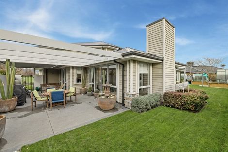 Photo of property in 2 Donovan Place, Aidanfield, Christchurch, 8025