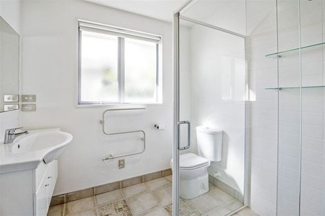 Photo of property in 62c Withells Road, Avonhead, Christchurch, 8042