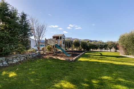 Photo of property in 1 Riesling Way, Cromwell, 9310