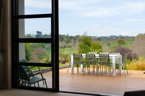 Photo of property in 16 Sheriff Place, Riverlea, Hamilton, 3216