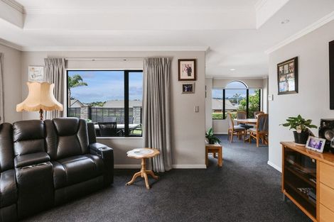 Photo of property in 2 Brackenburn Drive, Ohauiti, Tauranga, 3112