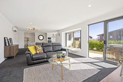 Photo of property in 38 Jarrett Terrace, Leamington, Cambridge, 3432