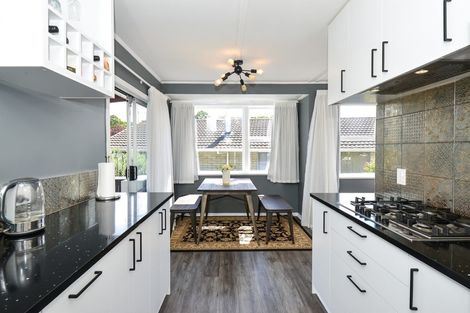 Photo of property in 64 Snell Drive, Chartwell, Hamilton, 3210