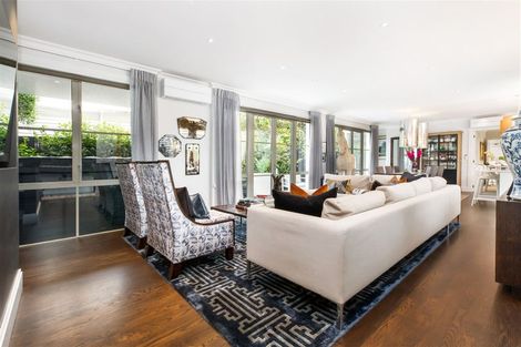 Photo of property in 6 Wairarapa Terrace, Merivale, Christchurch, 8014