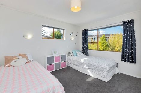 Photo of property in 2/14 Thelma Crescent, Torbay, Auckland, 0630