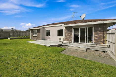 Photo of property in 19 Barbara Grove, Papamoa Beach, Papamoa, 3118