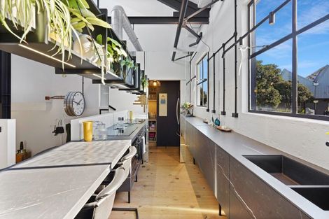 Photo of property in 9a Waghorne Street, Ahuriri, Napier, 4110