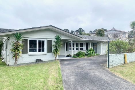 Photo of property in 44 Merriefield Avenue, Forrest Hill, Auckland, 0620