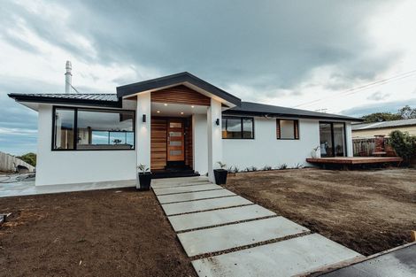 Photo of property in 819 Brighton Road, Ocean View, Dunedin, 9035