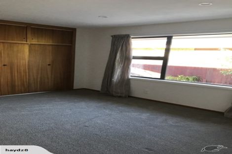 Photo of property in 1/5 Rhyl Place, Bryndwr, Christchurch, 8053