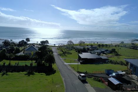 Photo of property in 12 Wharo Way, Ahipara, Kaitaia, 0481