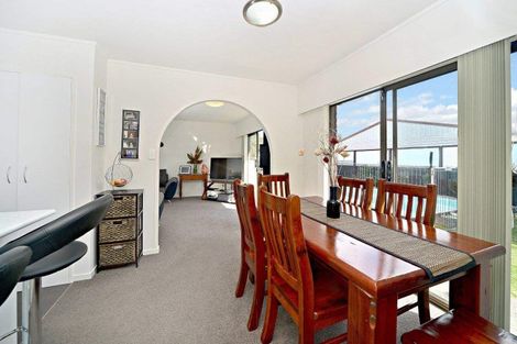 Photo of property in 21b Sunnypark Avenue, Rosehill, Papakura, 2113