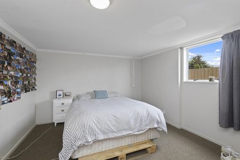 Photo of property in 56 Middlepark Road, Sockburn, Christchurch, 8042