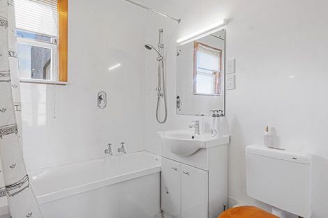 Photo of property in 24 Bridger Street, Maryhill, Dunedin, 9011