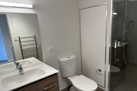 Photo of property in 17e/30 Westward Ho, Glen Eden, Auckland, 0602