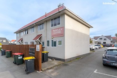 Photo of property in 18f Forth Street, North Dunedin, Dunedin, 9016