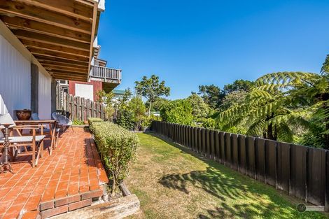 Photo of property in 76 Holborn Drive, Stokes Valley, Lower Hutt, 5019