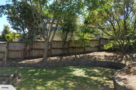 Photo of property in 2/527 Beach Road, Murrays Bay, Auckland, 0630