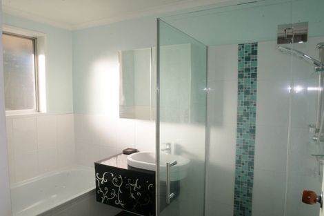 Photo of property in 2/49 Chichester Street, Woolston, Christchurch, 8023