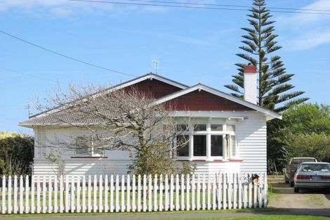Photo of property in 101 Gonville Avenue, Gonville, Whanganui, 4501