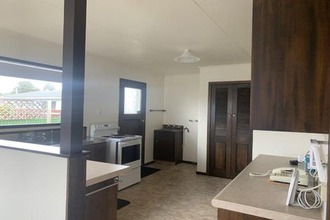 Photo of property in 12a Oxford Street, Marton, 4710