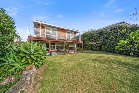 Photo of property in 80 Litten Road, Cockle Bay, Auckland, 2014