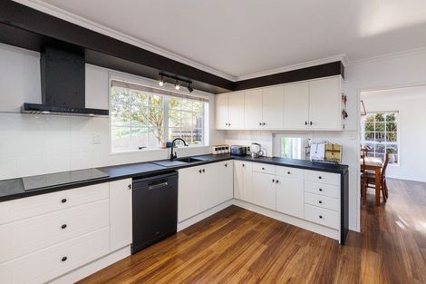 Photo of property in 35 Park View Avenue, Feilding, 4702