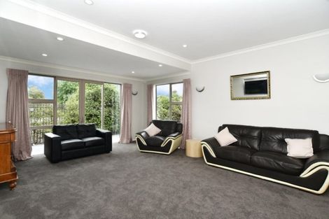 Photo of property in 23 Papaumu Green, Parklands, Christchurch, 8083
