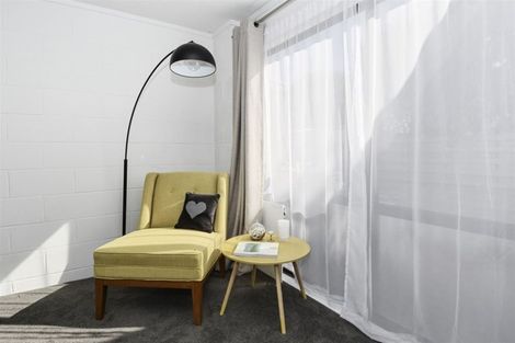 Photo of property in 3a Compton Place, Mount Maunganui, 3116