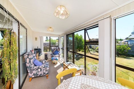 Photo of property in 11 London Terrace, Awapuni, Palmerston North, 4412