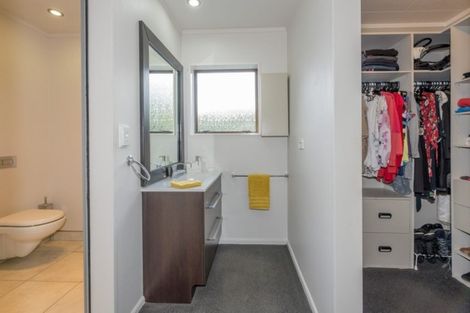 Photo of property in 15b Stuart Street, Levin, 5510